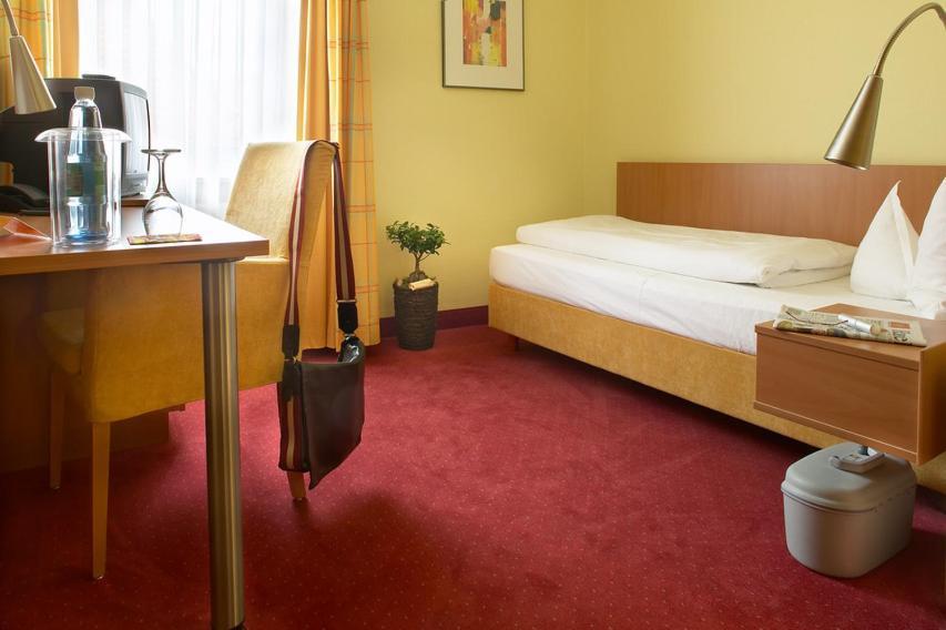 Hotel Mehl نيوماركت إن دير أوبيرفالز المظهر الخارجي الصورة